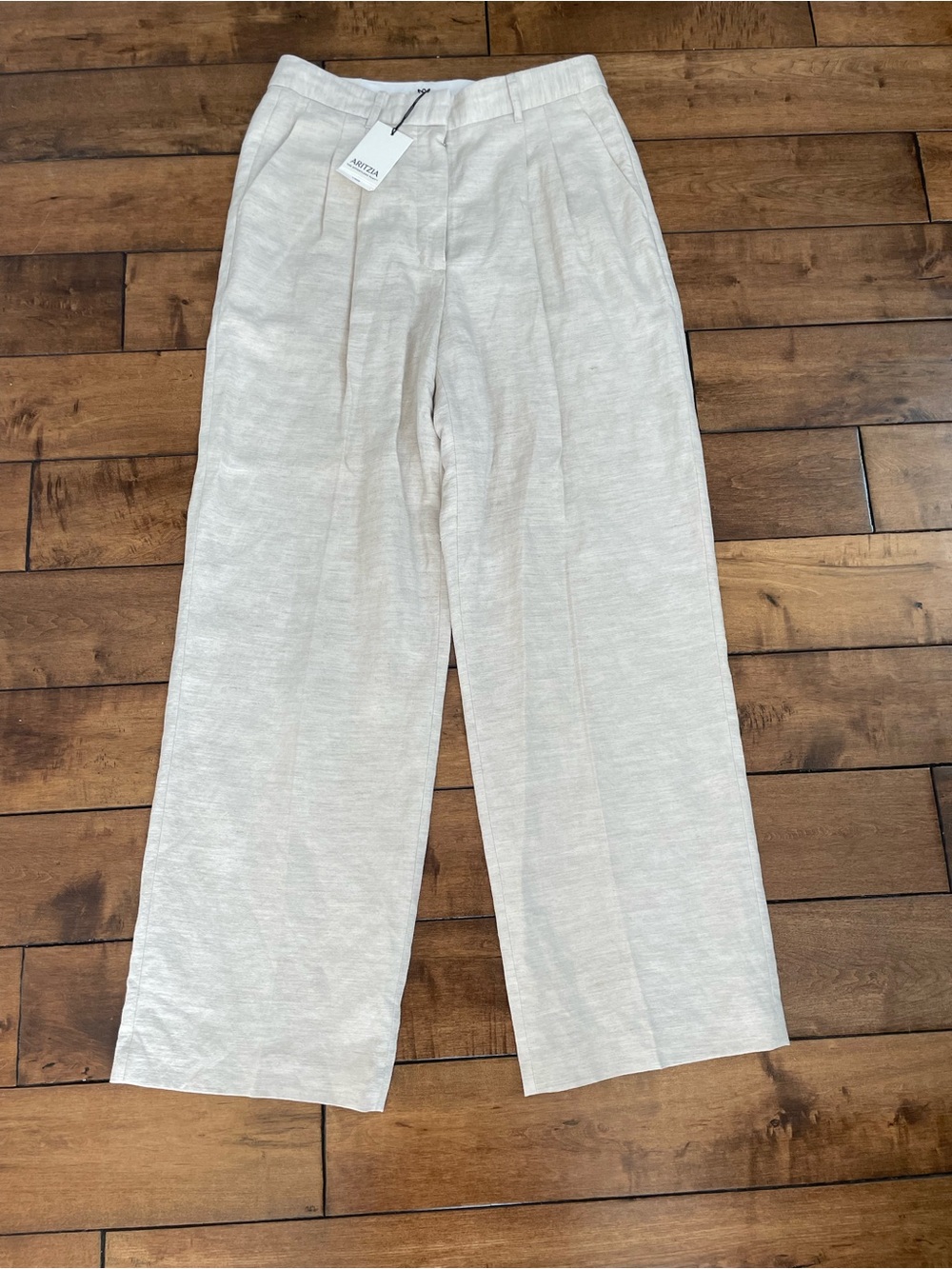 Aritzia The Effortless Pants Size 10 Line Curve Fit